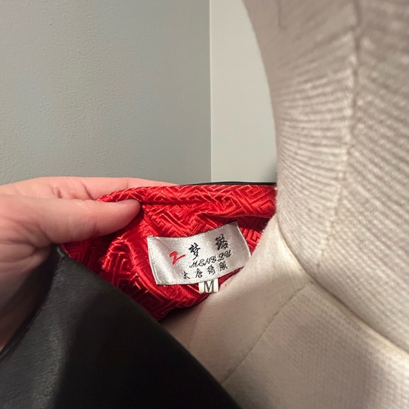 Satin jacket - Picture 3 of 4